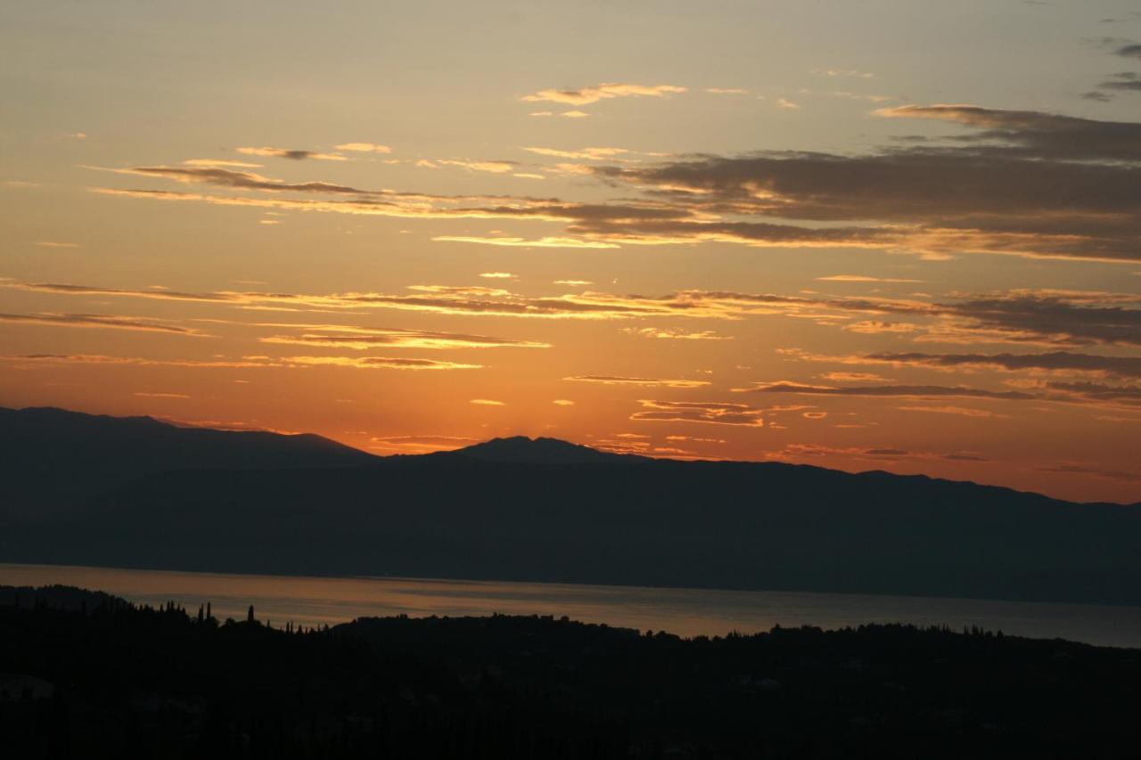 Corfu Quality Suite, Tranquility, Mountain & Sea Views Агиос Гордиос Екстериор снимка